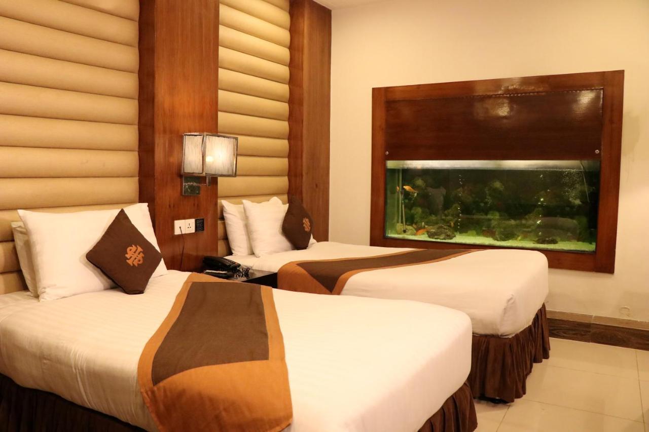 Hilton Suites Lahore Extérieur photo