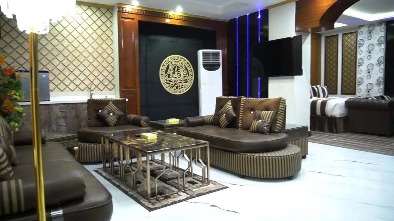 Hilton Suites Lahore Extérieur photo